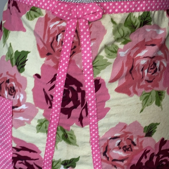 Apron Floral Print Cottagecore Pink Roses OS - Picture 4 of 12